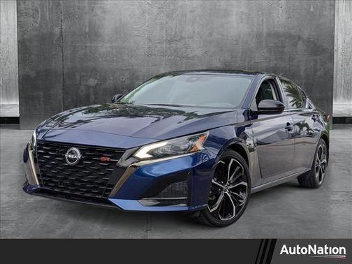 2023 Nissan Altima SR FWD