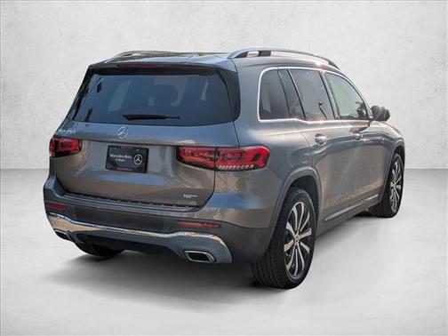 Mountain Grey Metallic 2022 Mercedes-Benz GLB 250 Base