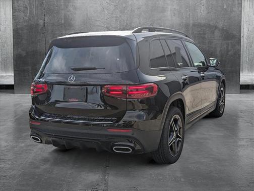 2025 Mercedes-Benz GLB 250 Base