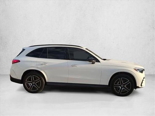 2025 Mercedes-Benz GLC 300 4MATIC