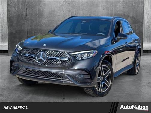 2025 Mercedes-Benz GLC 300 4MATIC