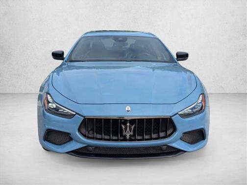 2022 Maserati Ghibli Modena Q4