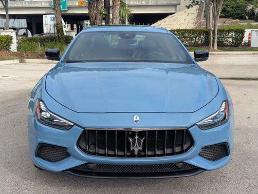 2022 Maserati Ghibli Modena Q4