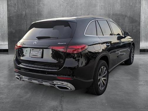 2025 Mercedes-Benz GLC 300 4MATIC