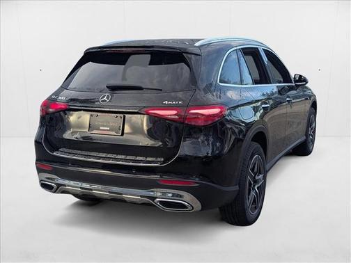 2026 Mercedes-Benz GLC 300 4MATIC