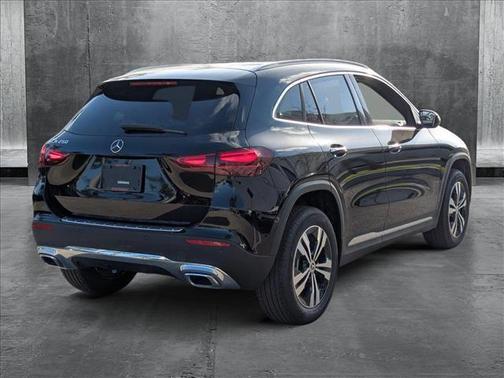 2025 Mercedes-Benz GLA 250 Base