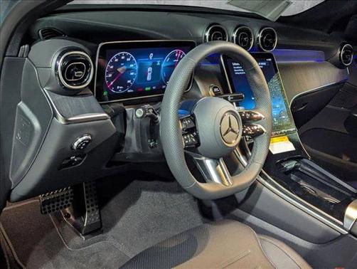 2025 Mercedes-Benz GLC 350e Base