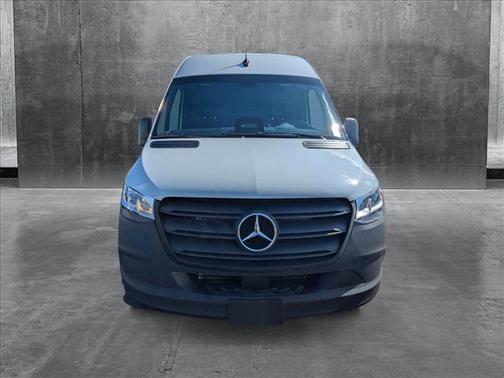 2025 Mercedes-Benz Sprinter 2500 High Roof