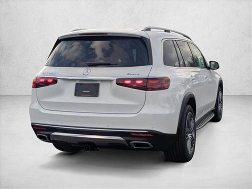 2026 Mercedes-Benz GLS 450 4MATIC