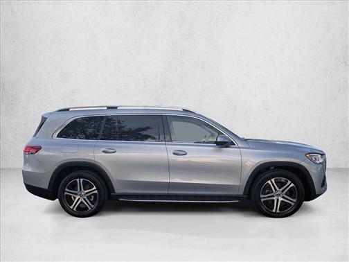 Cirrus Silver Metallic 2023 Mercedes-Benz GLS 450 4MATIC