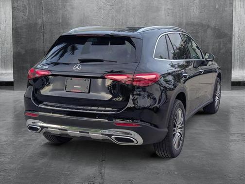 2025 Mercedes-Benz GLC 300 Base