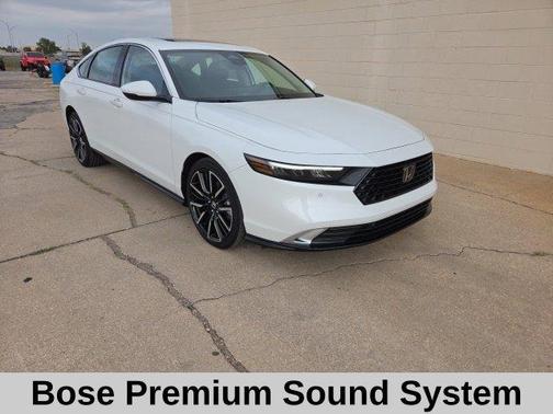 Platinum White Pearl 2026 Honda Accord Hybrid Touring