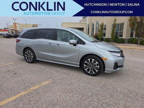 Solar Silver Metallic 2027 Honda Odyssey Elite