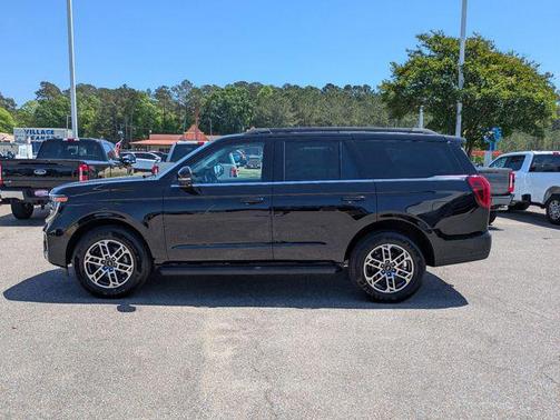 Agate Black Metallic 2026 Ford Expedition Active