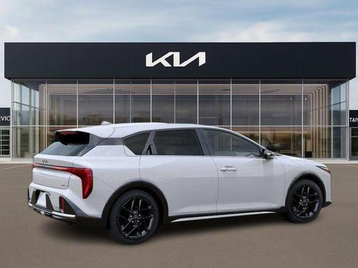 Snow White Pearl 2026 Kia K4 GT-Line Turbo