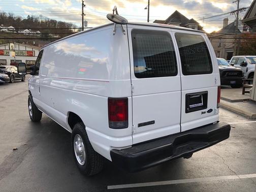 2010 Ford E250 