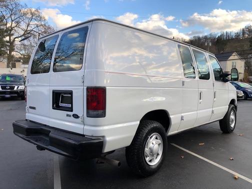 2010 Ford E250 