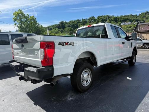 White 2022 Ford F-350 Super Duty