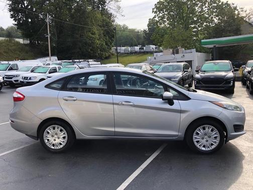 2015 Ford Fiesta S