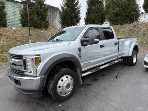 Silver 2019 Ford F-450 DUTY