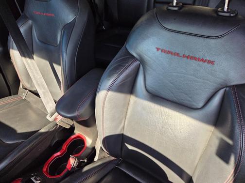2017 Jeep Renegade Trailhawk