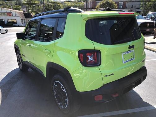 2017 Jeep Renegade Trailhawk