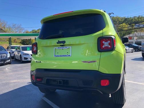 2017 Jeep Renegade Trailhawk