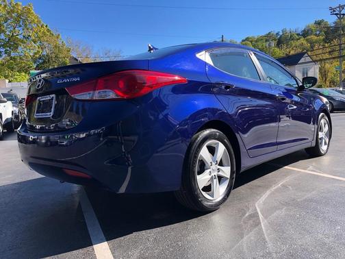 2011 Hyundai ELANTRA GLS
