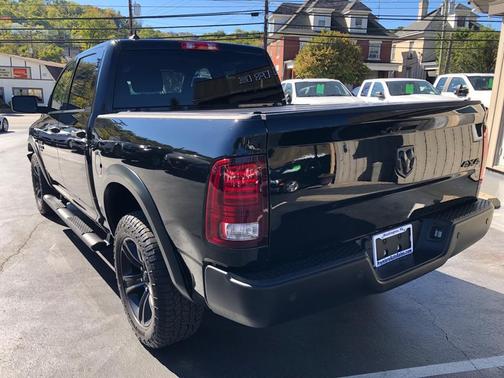 2022 RAM 1500 Classic SLT