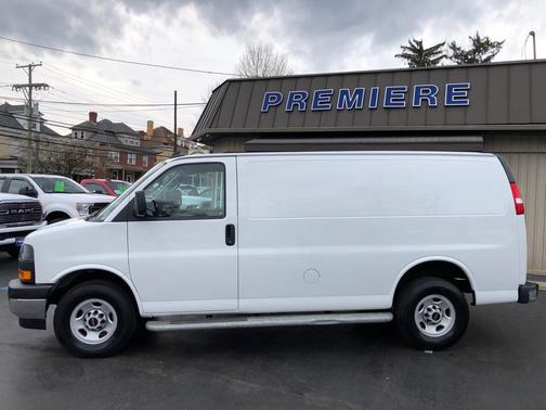 2022 GMC Savana 2500 Work Van