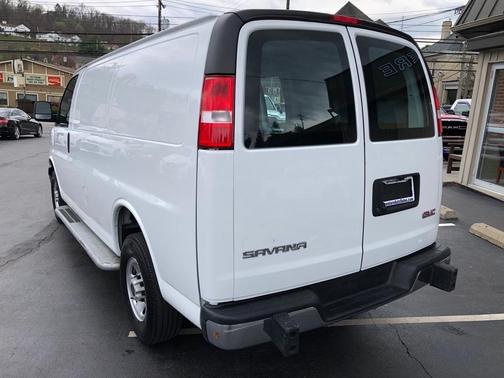 2022 GMC Savana 2500 Work Van