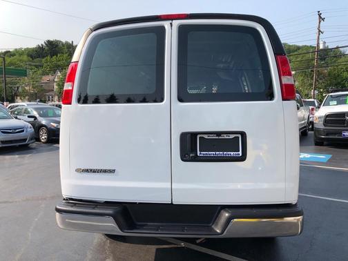 2022 Chevrolet Express 2500 Work Van