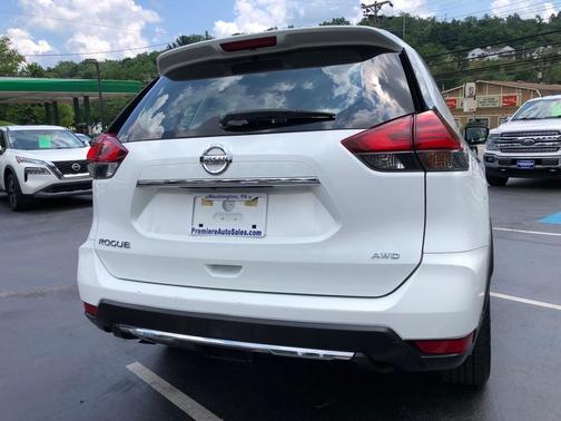 2017 Nissan Rogue S