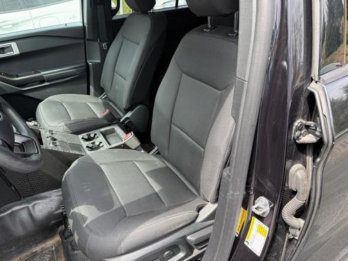 Black 2020 Ford Utility Police Interceptor Base