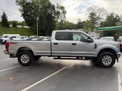 Silver 2022 Ford F-350 Super Duty