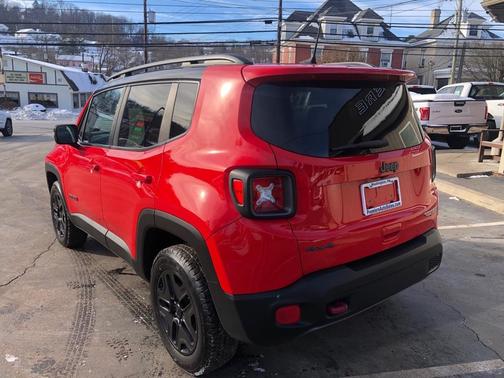 2018 Jeep Renegade Trailhawk