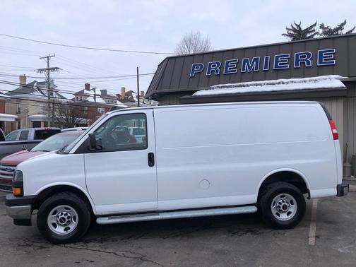2024 GMC Savana 2500 Work Van