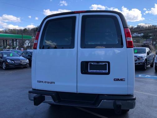 2022 GMC Savana 2500 Work Van