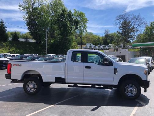 White 2019 Ford F-250 Super Duty