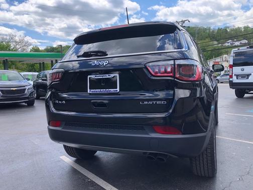 Black 2018 Jeep Compass Limited