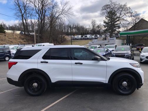 2021 Ford Utility Police Interceptor Base