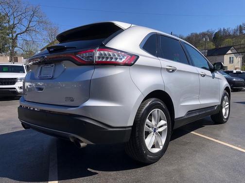 Silver 2016 Ford Edge SEL