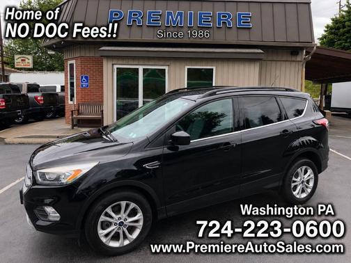 Black 2017 Ford Escape SE