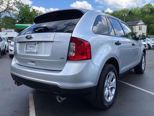 2013 Ford Edge SE