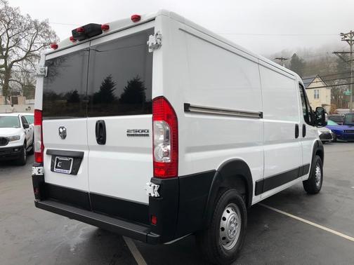 2023 RAM ProMaster 2500 Base