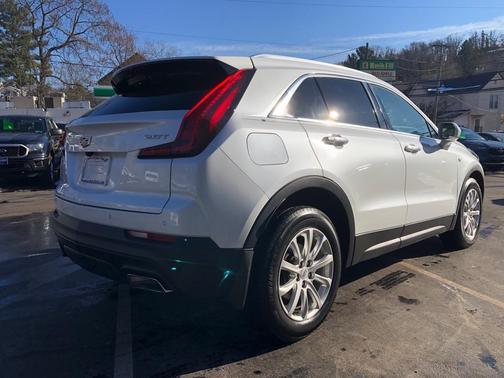 2019 Cadillac XT4 Luxury