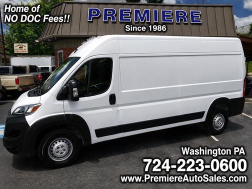 White 2025 RAM ProMaster 2500 High Roof