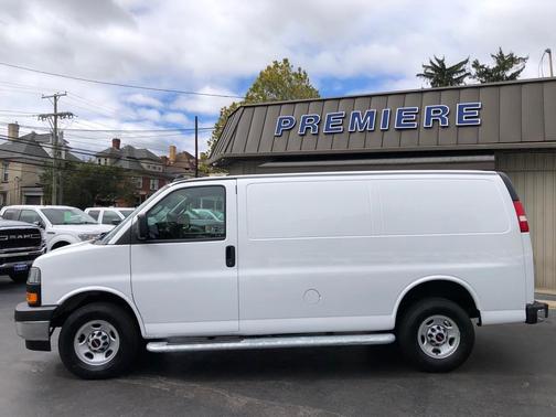 2023 GMC Savana 2500 Work Van