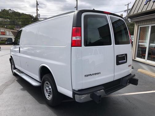 2023 GMC Savana 2500 Work Van