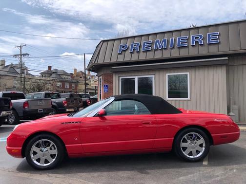 2003 Ford Thunderbird 